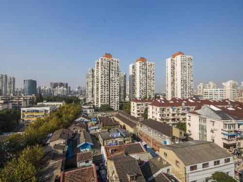 湖北林地征收律师-征地拆迁强制占用土地没有补偿怎么办