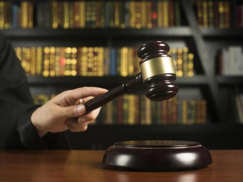 【胜诉故事】近七旬老人莫名背上行政处罚12年，冠领律师助其成功撤销行政处罚决定-1